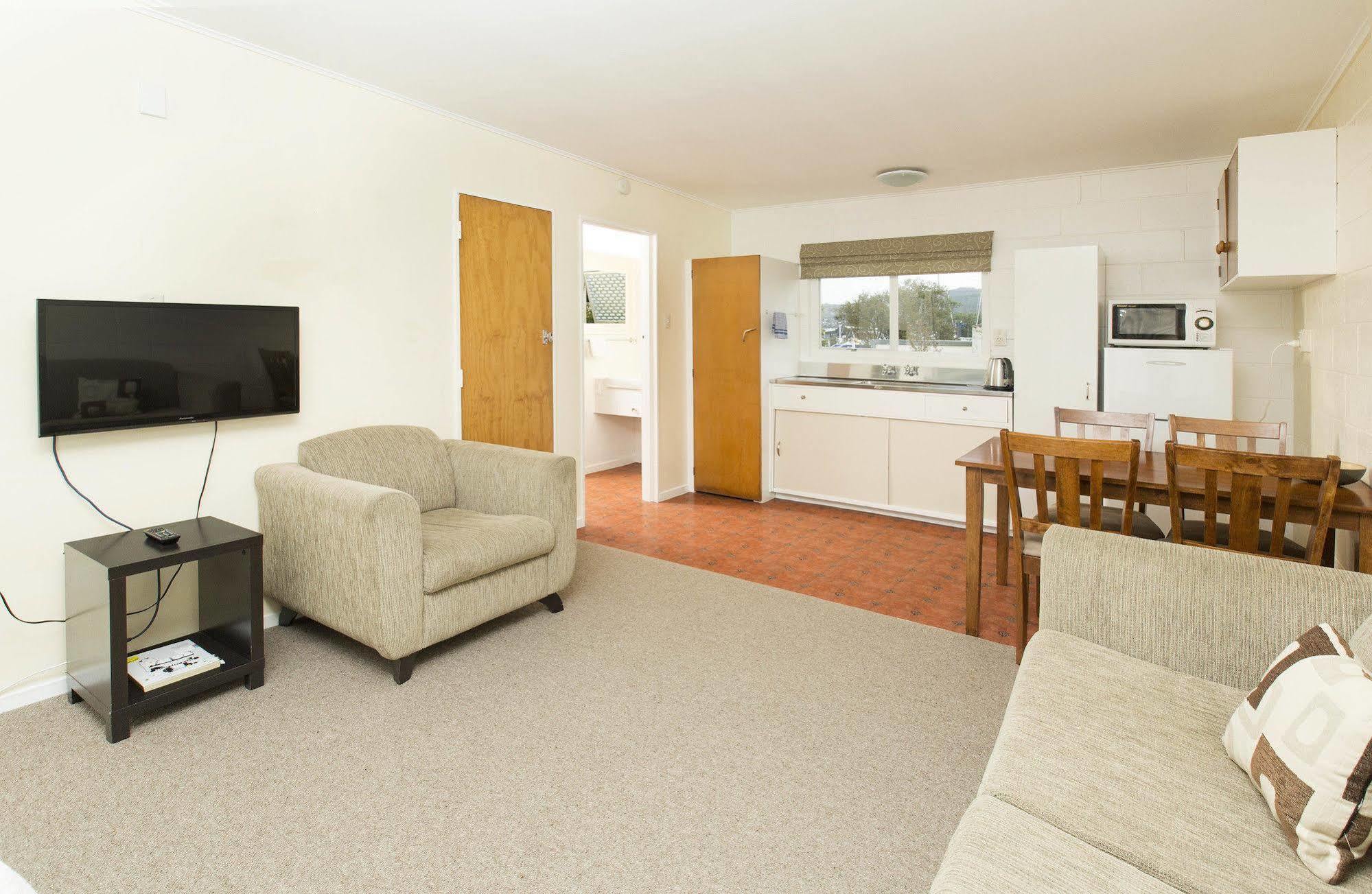 Marina Court Motel & Apartments Whangarei Eksteriør bilde