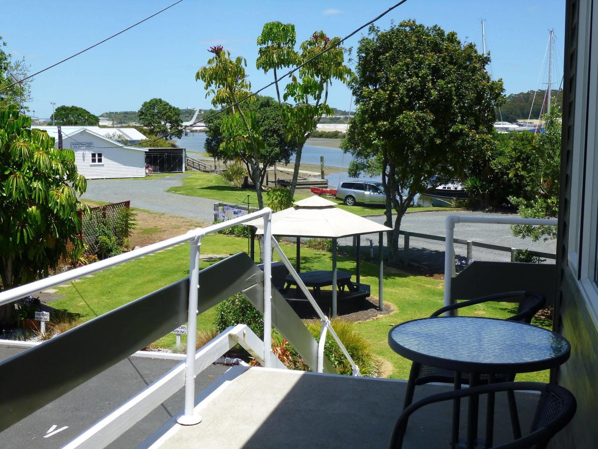 Marina Court Motel & Apartments Whangarei Eksteriør bilde